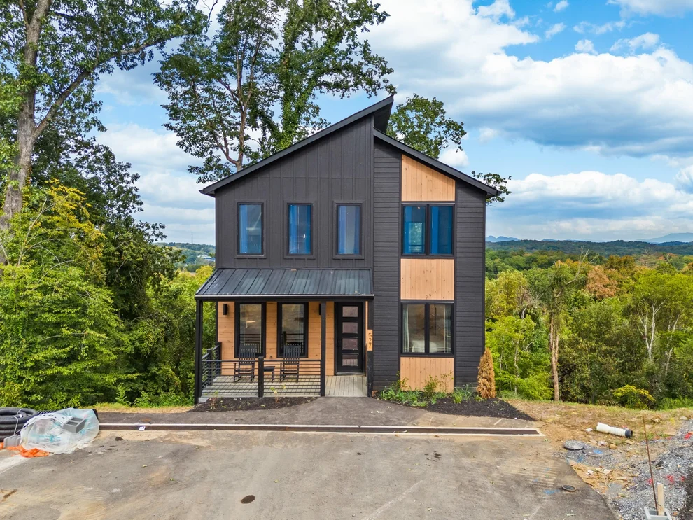 Unit for sale at 527 New Venture Way, Sevierville, TN 37876