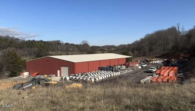 Unit for sale at 725 W Highway 25, Dandridge, TN 37725