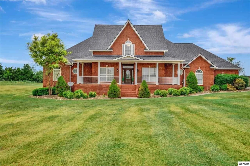 Unit for sale at 1615 Graves Road, Strawberry Plains, TN 37871