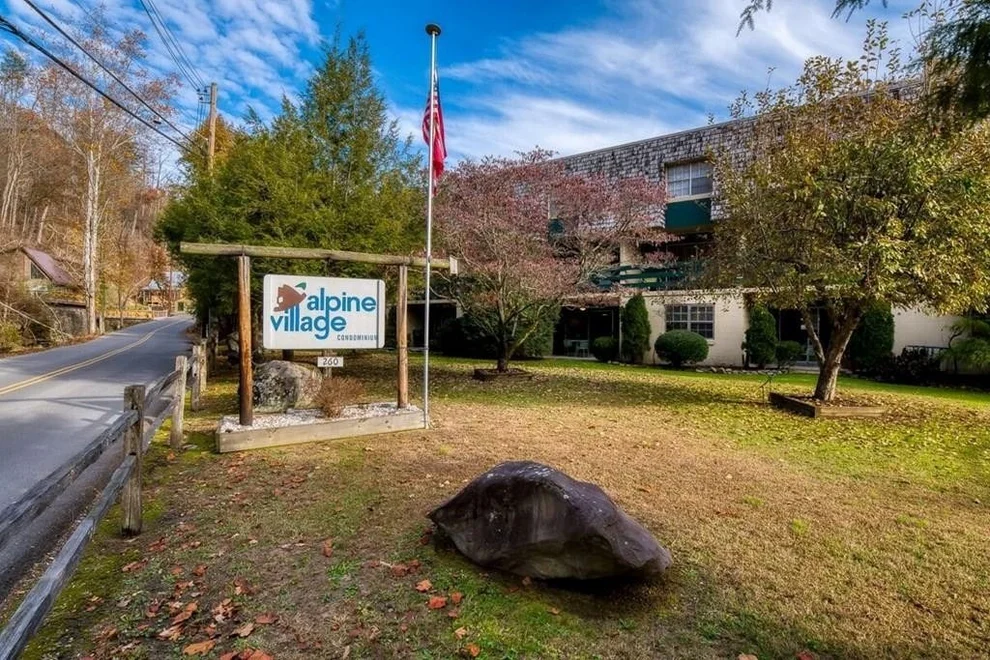 Unit for sale at 260 Roaring Fork Road, Gatlinburg, TN 37738
