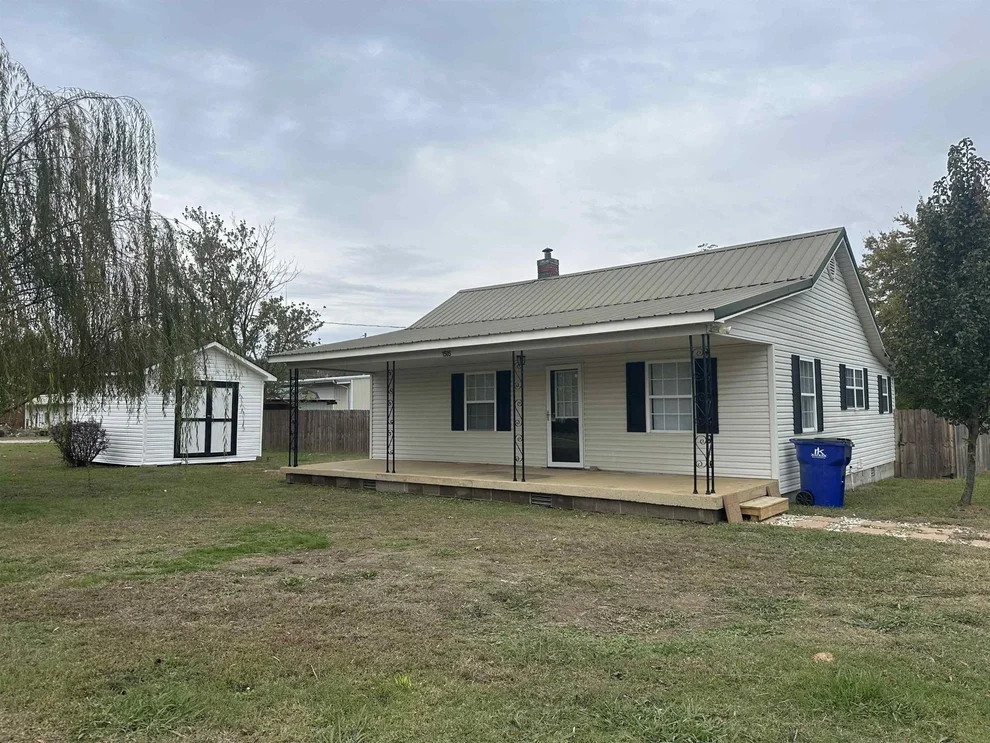Unit for sale at 1505 PICKWICK ST, Savannah, TN 38372