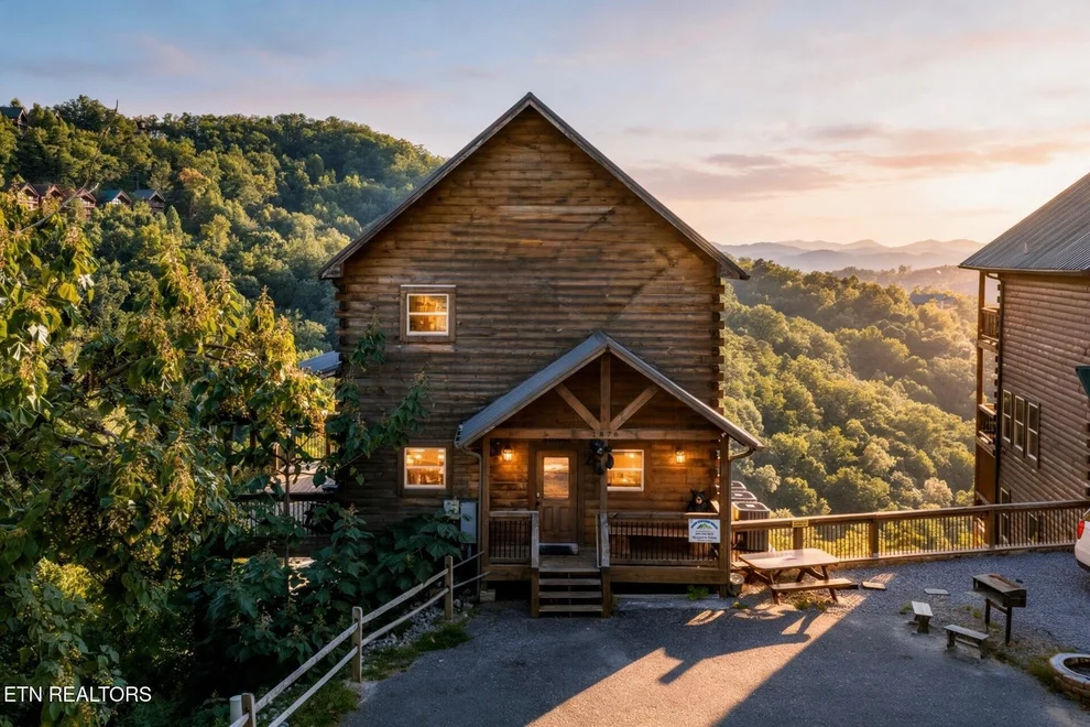 Unit for sale at 1876 Billard Way, Sevierville, TN 37876
