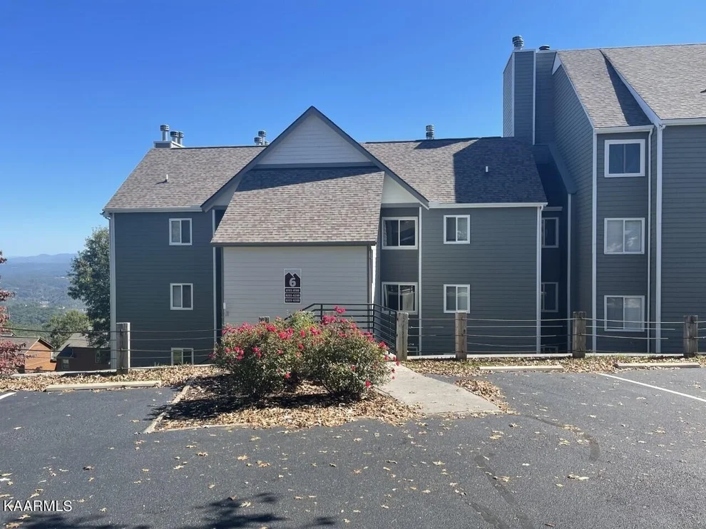 Unit for sale at 1260 Ski View Drive, Gatlinburg, TN 37738