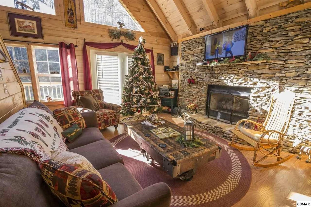 Unit for sale at 548 Hawks Trail, Gatlinburg, TN 37738