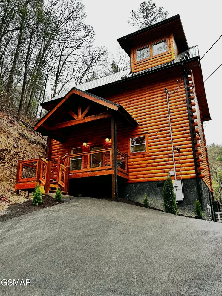 Unit for sale at 2382 Headrick Lead, Sevierville, TN 37862