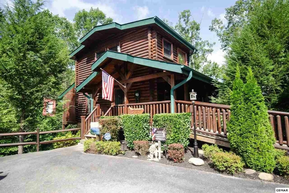 Unit for sale at 759 Glory Ridge Way, Gatlinburg, TN 37738