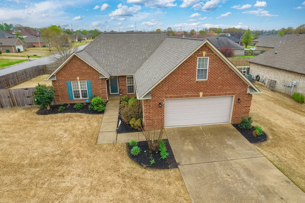 Unit for sale at 507 Summit Dr, Medina, TN 38355