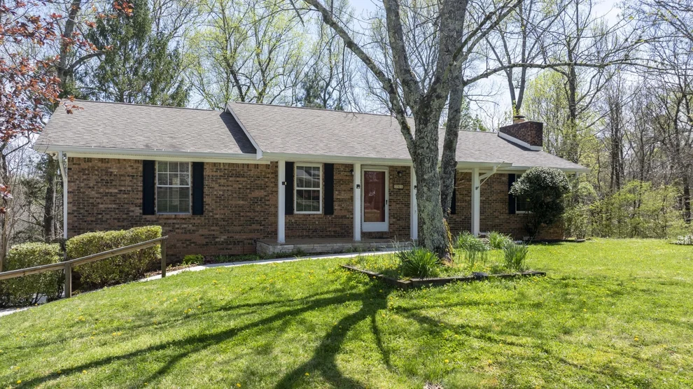 Unit for sale at 283 Countryside Drive, Evensville, TN 37332