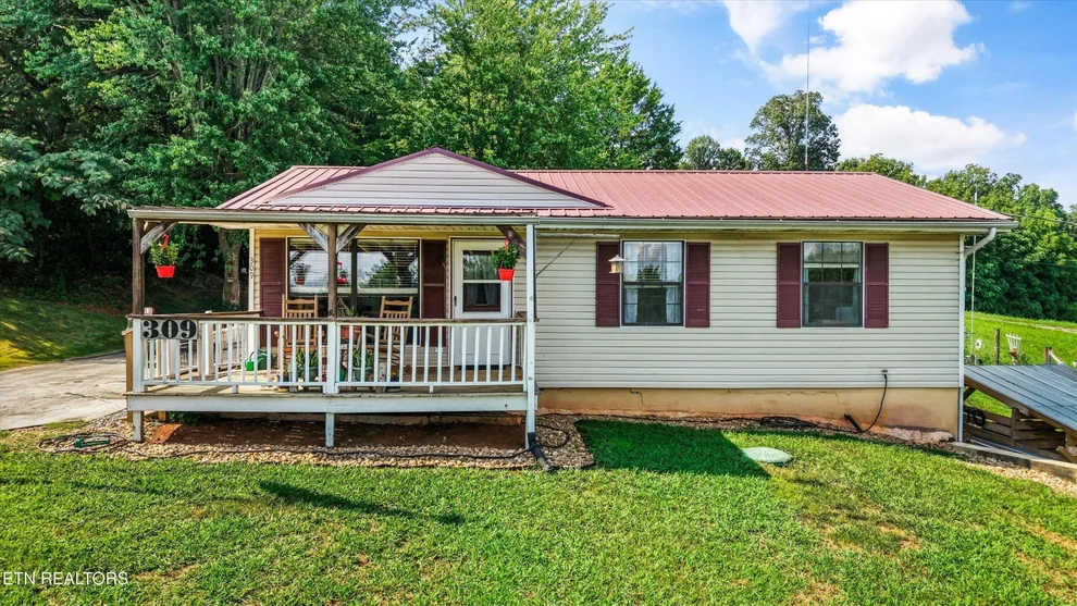 Unit for sale at 309 Cherokee Circle, Madisonville, TN 37354