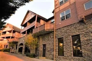 Unit for sale at 830 Golf View Boulevard, Pigeon Forge, TN 37863