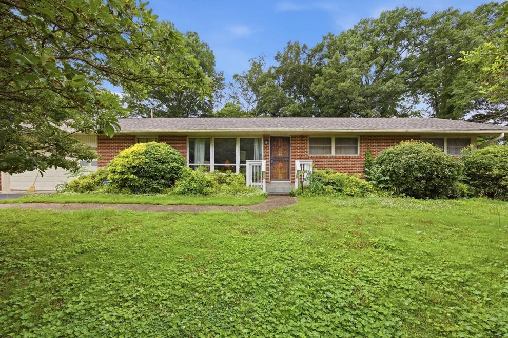 Unit for sale at 4614 Maywood Lane, Chattanooga, TN 37416