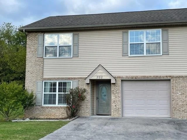 Unit for sale at 252 DUMPLIN Lane, Kodak, TN 37764