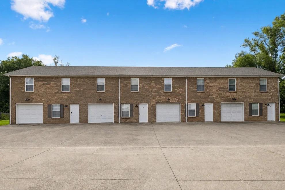Unit for sale at 604 Cory Dr, Clarksville, TN 37040