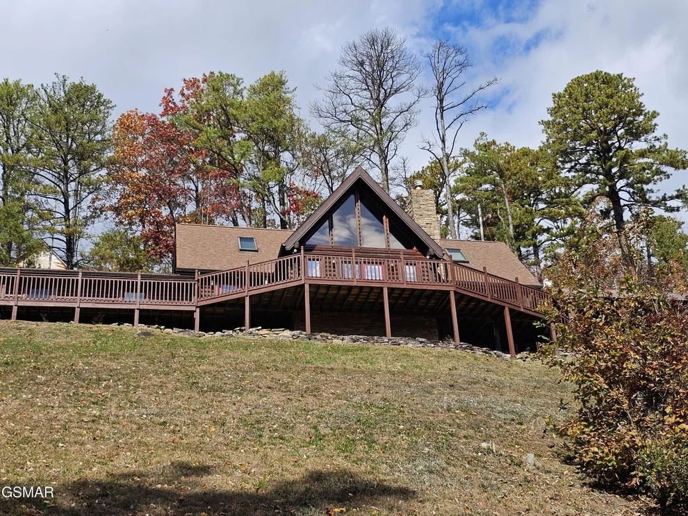 Unit for sale at 2729 Hatcher Mountain Road, Sevierville, TN 37862