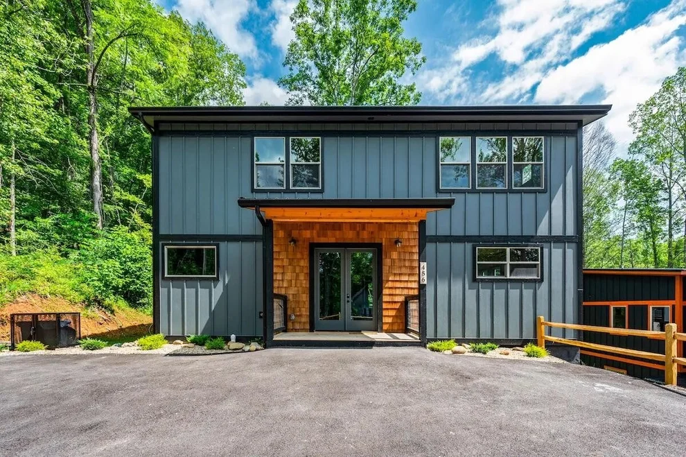 Unit for sale at 456 Winfield Heights Road, Gatlinburg, TN 37738