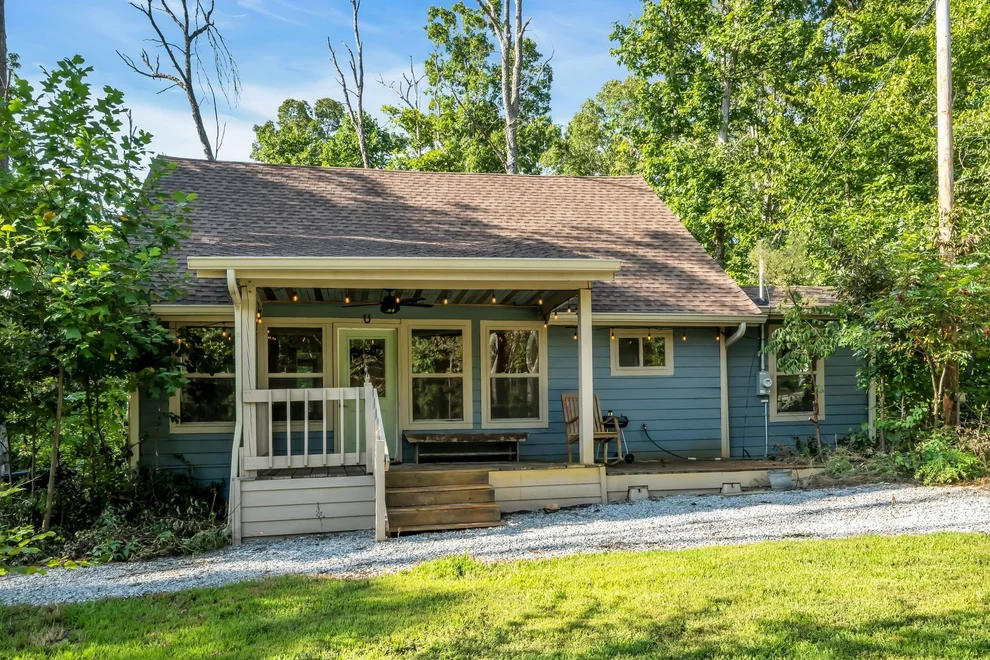 Unit for sale at 285 Tooley Trail Lane, Mc Ewen, TN 37101