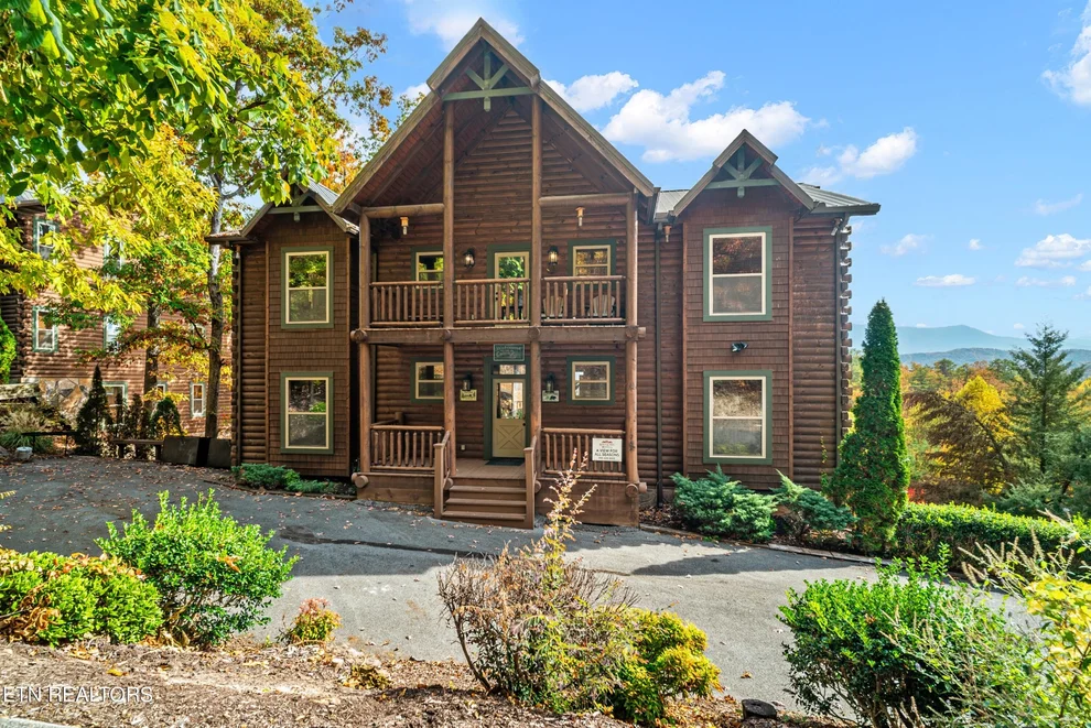 Unit for sale at 1960 Blackthorn Tr, Sevierville, TN 37862