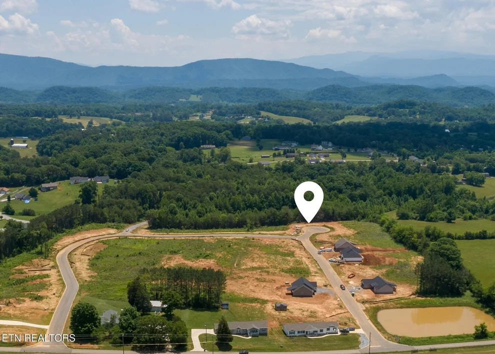 Unit for sale at 930 Loblolly Lane, Maryville, TN 37801