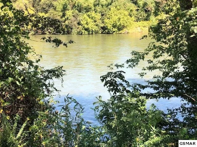 Unit for sale at 25 Boyds Creek Highway, Sevierville, TN 37876