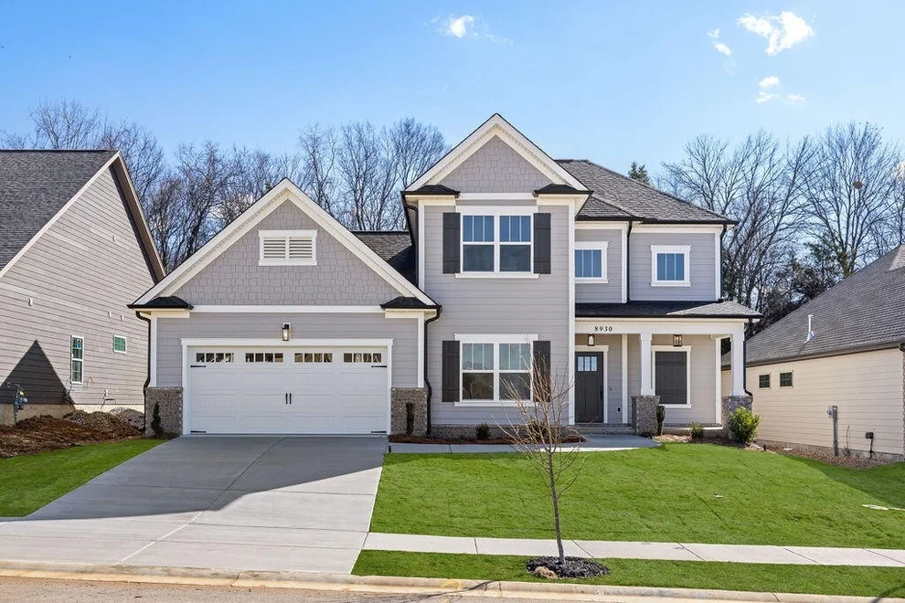Unit for sale at 8930 Knolling Loop, Ooltewah, TN 37363