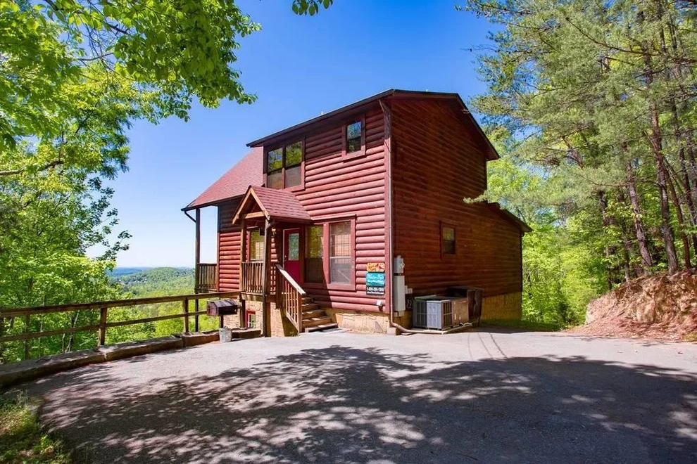 Unit for sale at 1761 Oakridge View Lane, Sevierville, TN 37876