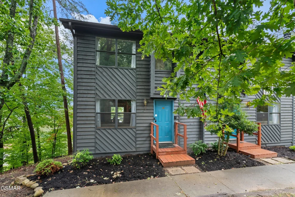 Unit for sale at 3690 Plaza Way, Pigeon Forge, TN 37863