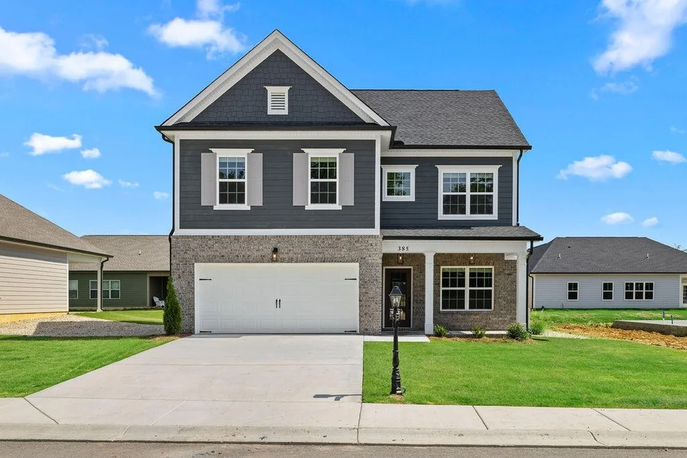 Unit for sale at 385 Winchester Drive, Fort Oglethorpe, GA 30742