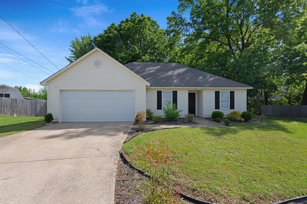 Unit for sale at 25 Dawnwood Cv, Jackson, TN 38305