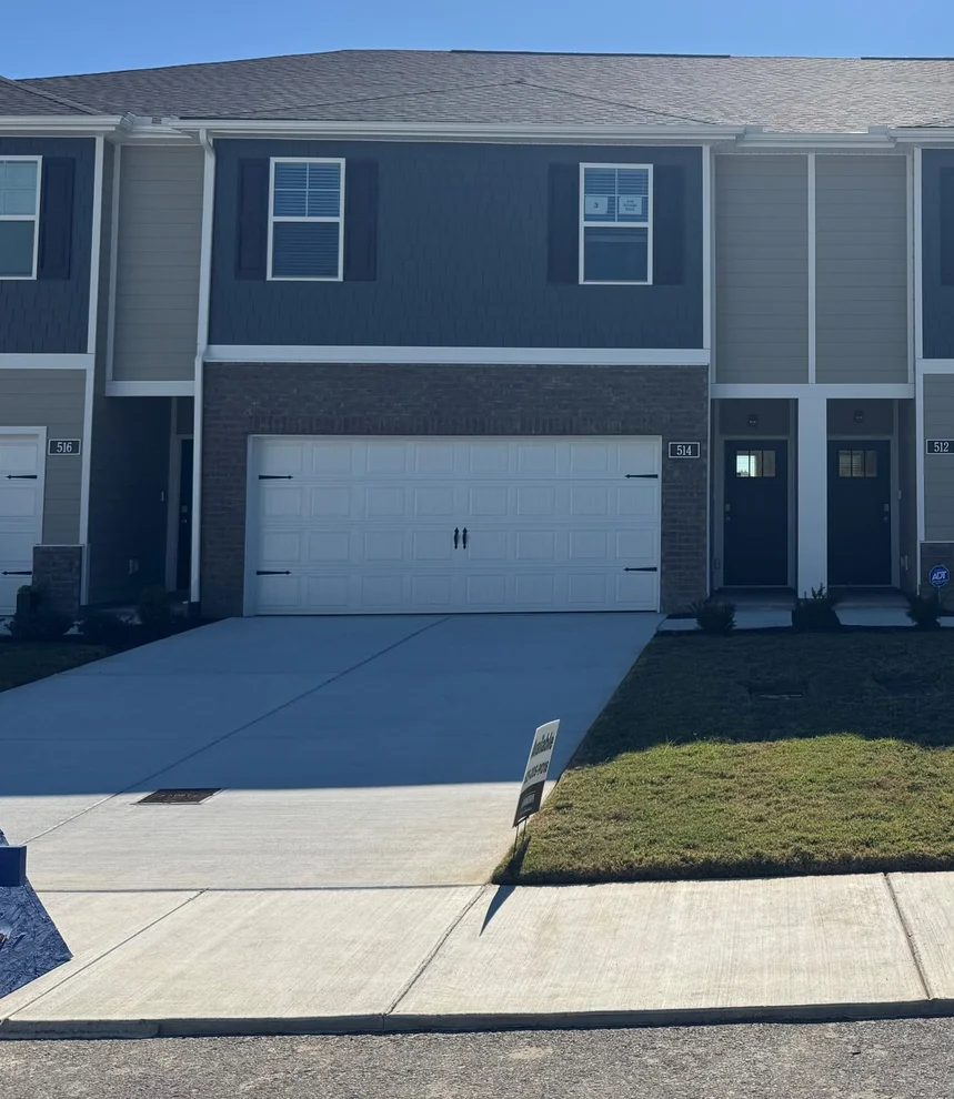 Unit for sale at 514 Mound Rd, La Vergne, TN 37086
