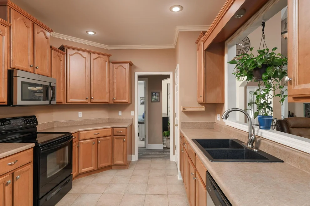 Unit for sale at 122 NW Mapleton Ridge Drive, Cleveland, TN 37312