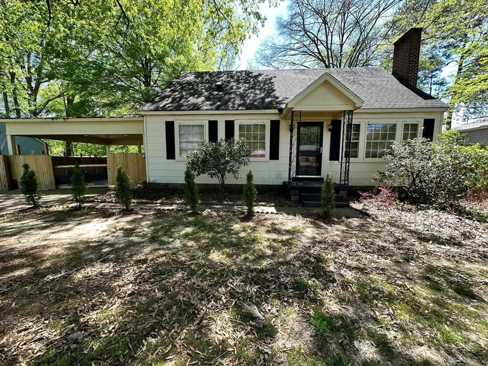 Unit for sale at 826 W FOREST AVE, Jackson, TN 38301