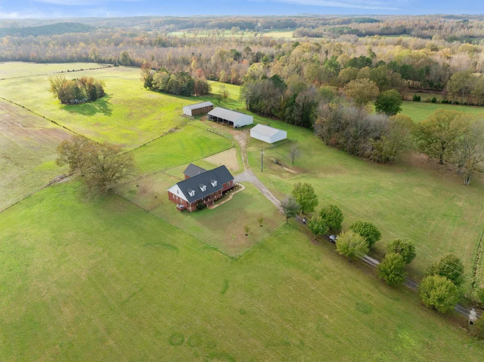Unit for sale at 2970 Hwy 22, Enville, TN 38332