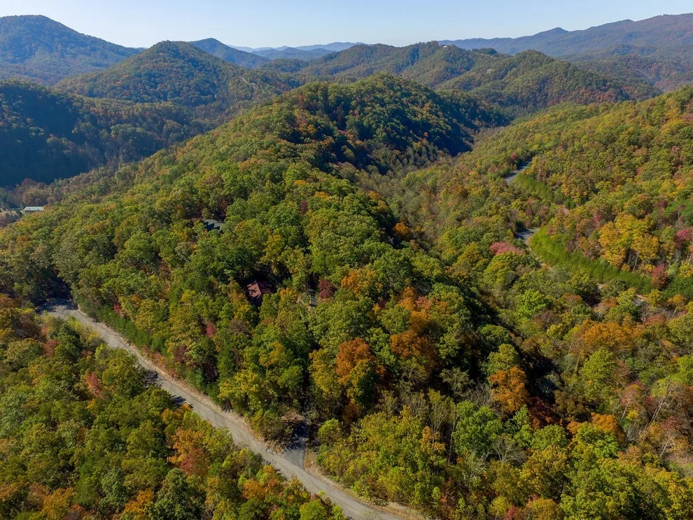 Unit for sale at 3036 Redtail Rd, Sevierville, TN 37862