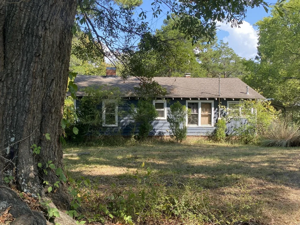 Unit for sale at 2332 Hamill Road, Hixson, TN 37343