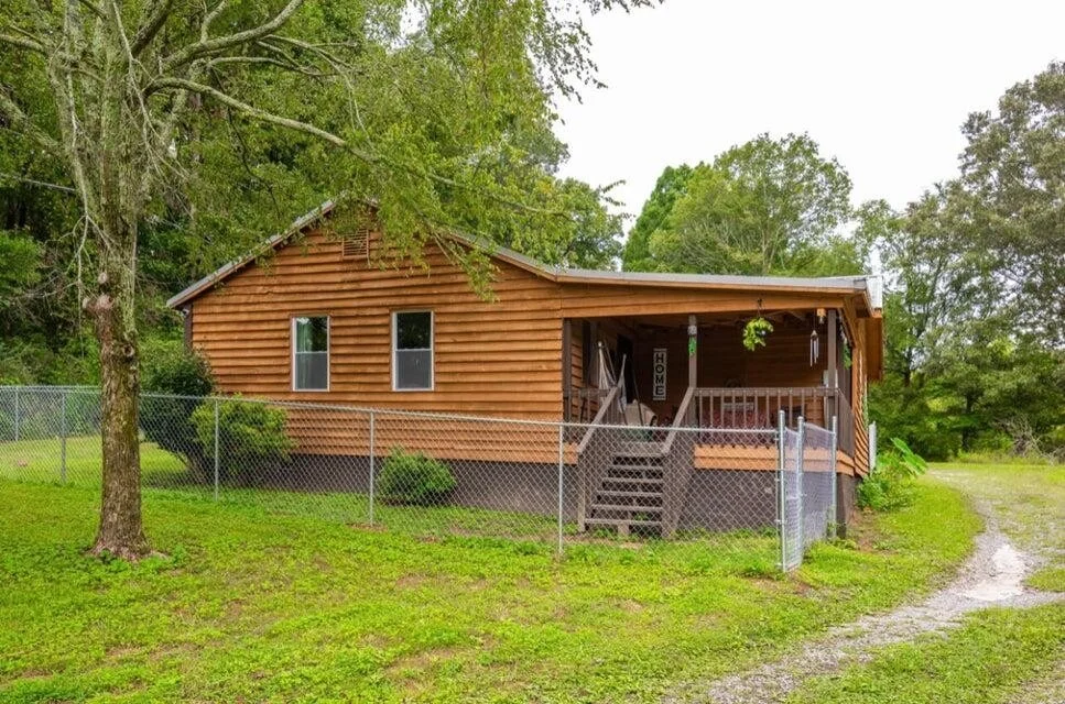 Unit for sale at 149 Wolfe Street, Cohutta, GA 30710