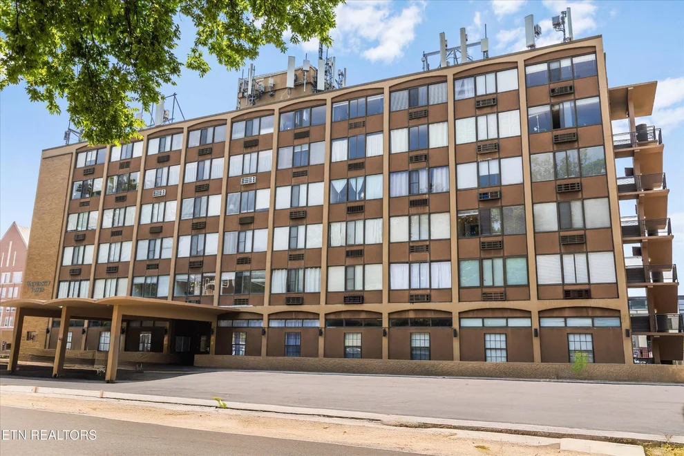 Unit for sale at 1700 Clinch Ave, Knoxville, TN 37916