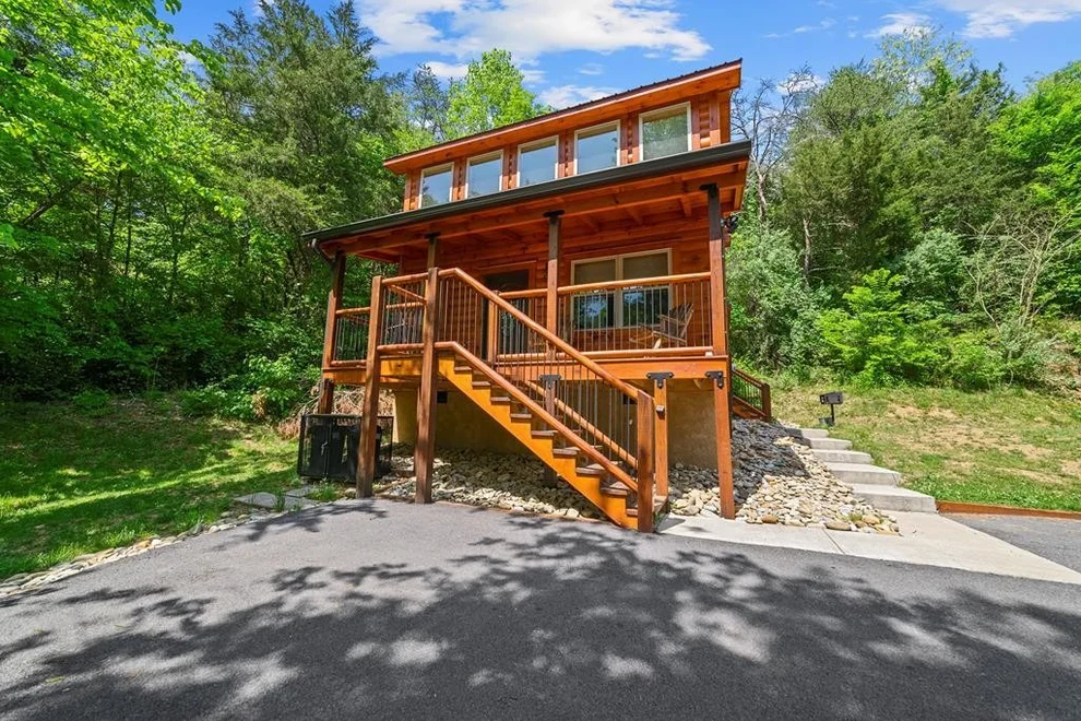 Unit for sale at 2383 Alpine Village Way, Pigeon Forge, TN 37863