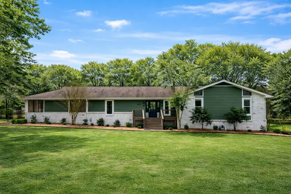 Unit for sale at 1716 Cook Dr, Lebanon, TN 37087