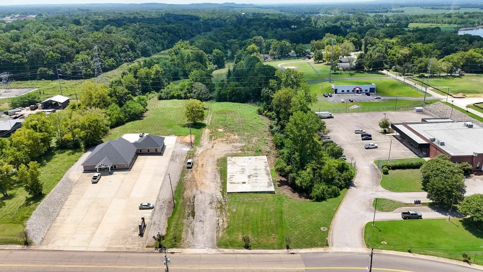 Unit for sale at 665 WATER ST, Savannah, TN 38372
