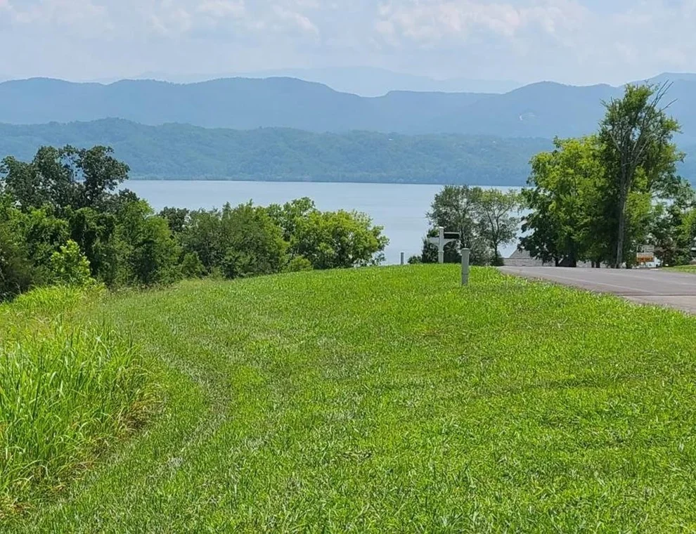 Unit for sale at 79 Ivy Way, Newport, TN 37821