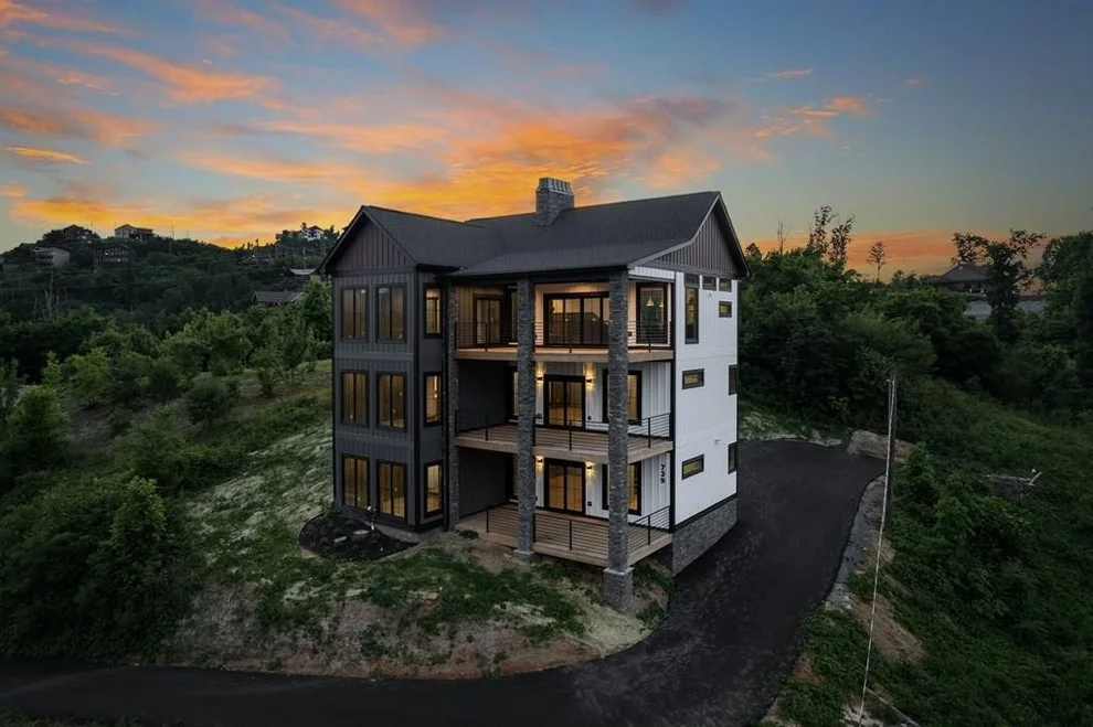 Unit for sale at 739 Village Loop Road, Gatlinburg, TN 37738