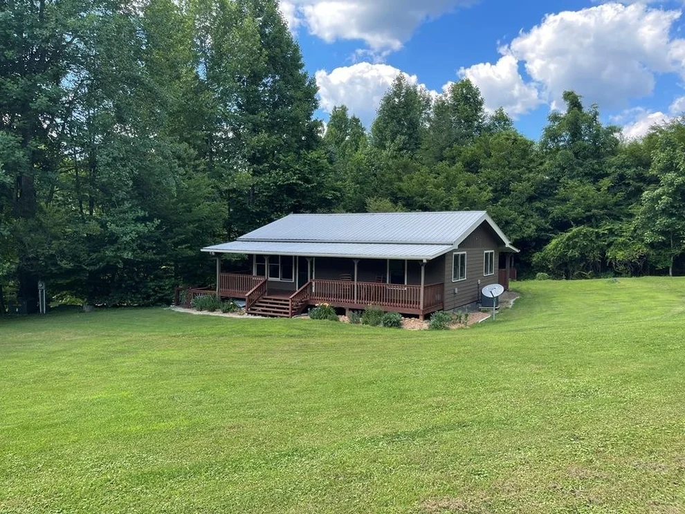 Unit for sale at 4371 Indian Camp Creek, Cosby, TN 37722