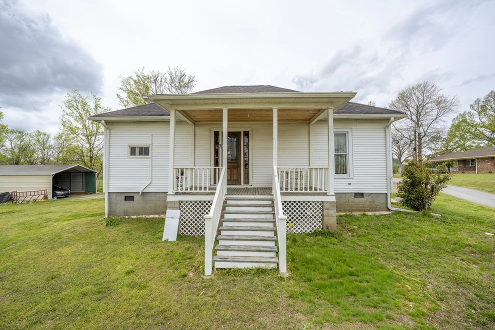 Unit for sale at 317 Madison Ave E, Grand Junction, TN 38039