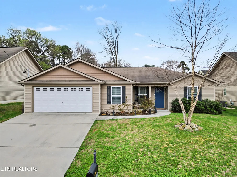 Unit for sale at 5416 Creekhead Cove Lane, Knoxville, TN 37909