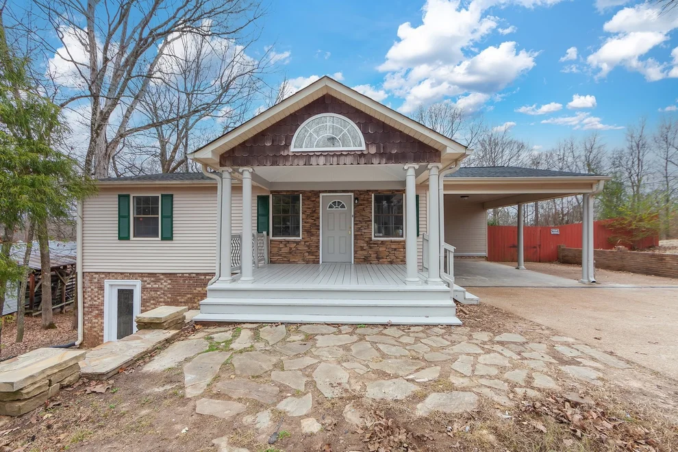 Unit for sale at 332 Old Pinson Rd, Jackson, TN 38301