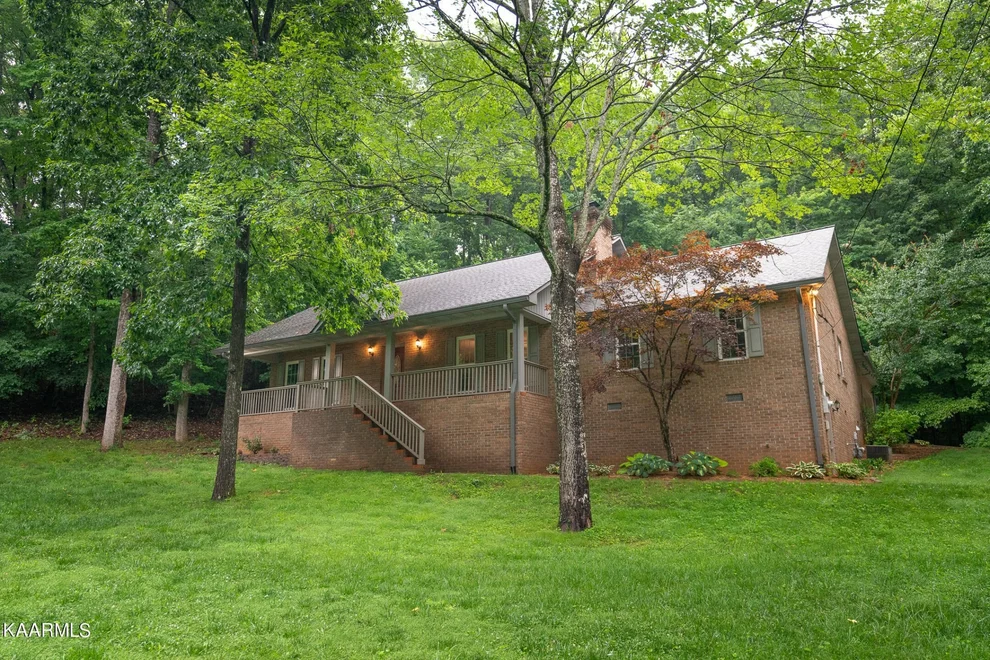 Unit for sale at 3848 Dovefield Court, Louisville, TN 37777