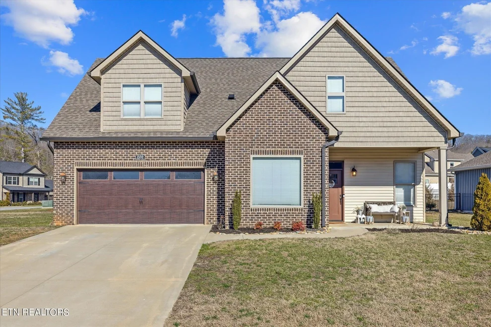 Unit for sale at 1559 Cherokee Landing Rd, Knoxville, TN 37920
