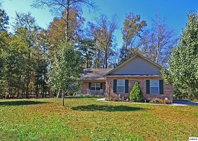 Unit for sale at 815 Gateway Lane, Seymour, TN 37865