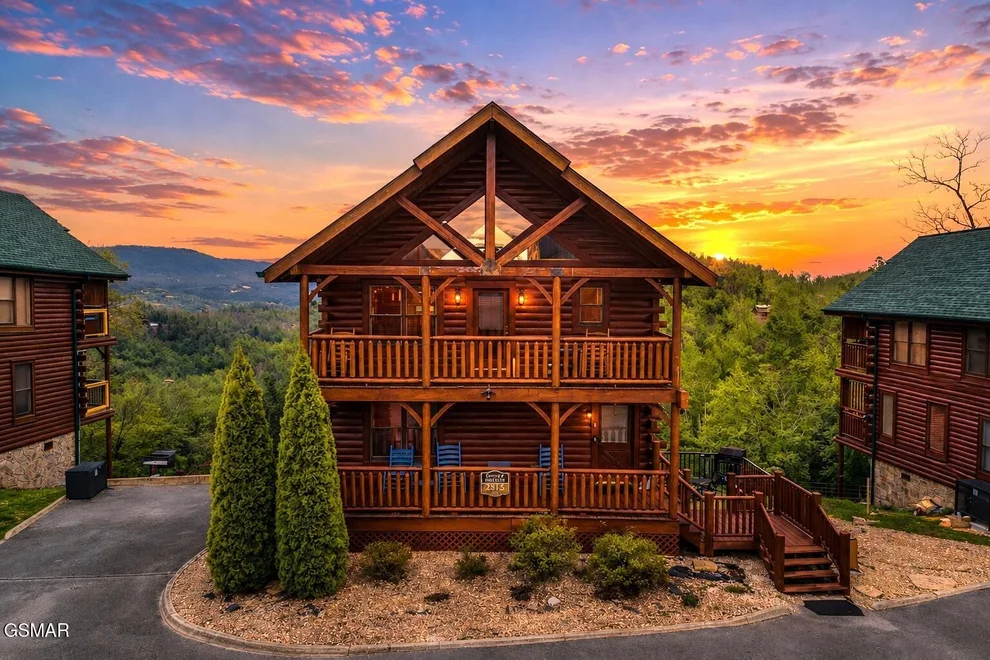 Unit for sale at 2815 White Oak Ridge Lane, Sevierville, TN 37862