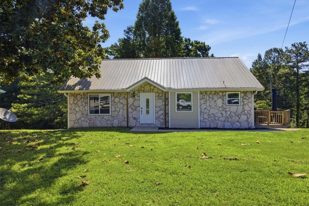Unit for sale at 36 Crest Circle, Ringgold, GA 30736